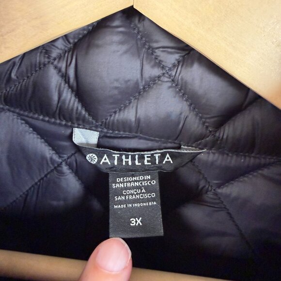 Athleta Whisper Featherless Puffer Vest Size 3X Black Lightweight Travel Outdoor - Picture 4 of 11